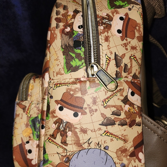 Indiana Jones: Raiders of the Lost Ark All-Over Print Mini-Backpack - Picture 3 of 8